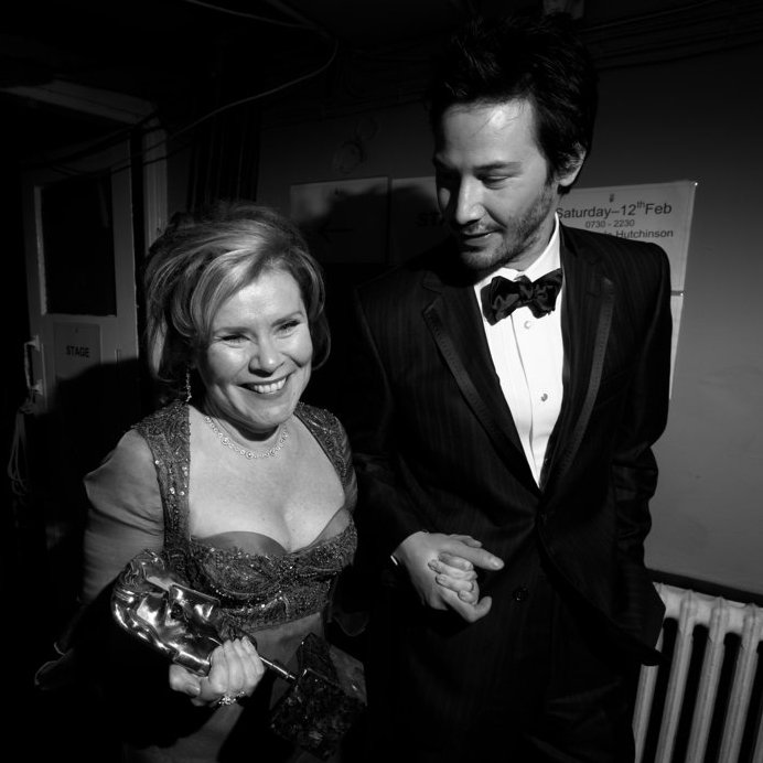 Happy birthday to Keanu Reeves! Here he is backstage with Imelda Staunton at the Film Awards in 2005  