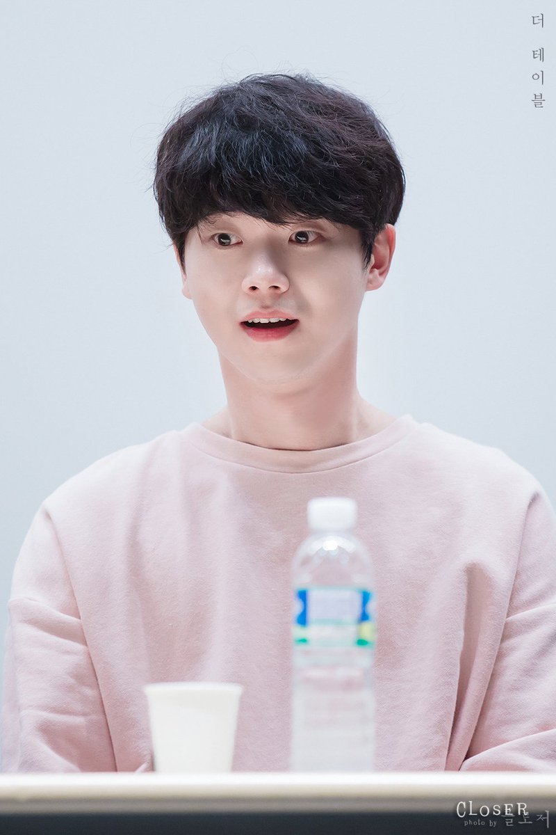 closer04185's tweet photo. 170831 #더테이블 씨네토크 #전성우

인도식 예스!! 부탁하신 분 복 받으세요~🙇‍♀️ https://t.co/jmlrjspyDx