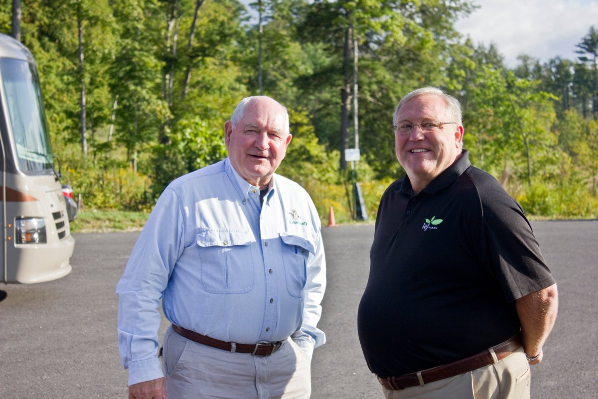 NHFarmBureauFed's tweet photo. U.S. Secretary of Agriculture @SecretarySonny visited @NHFarmBureauFed members @leffarm today for a tour of their facilities. https://t.co/ladaCrwDnz