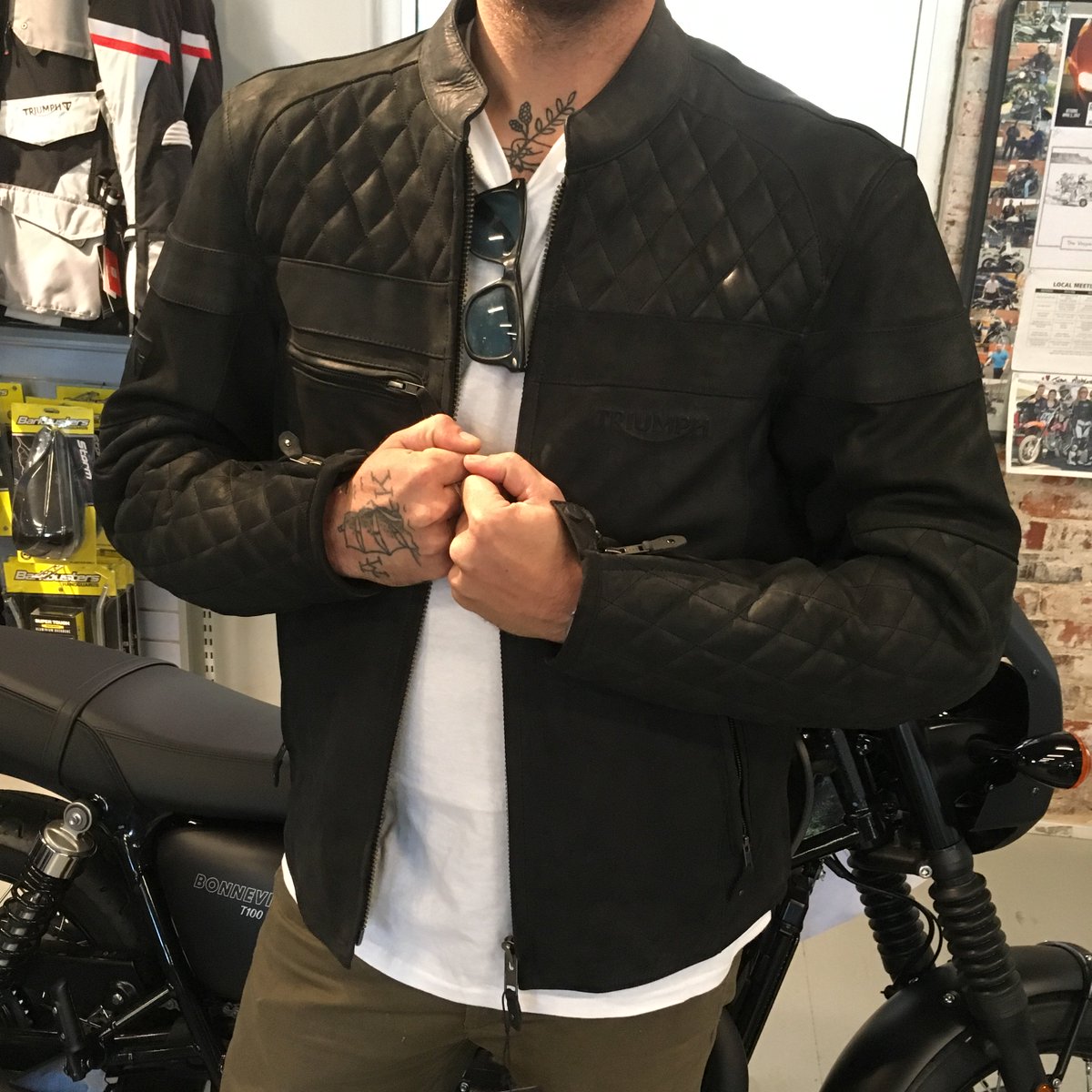 MotoRichmond's tweet image. We’re running an awesome sale on @OfficialTriumph gear! Come on down and save yourself some cash! #RVA #TwoWheelsLife