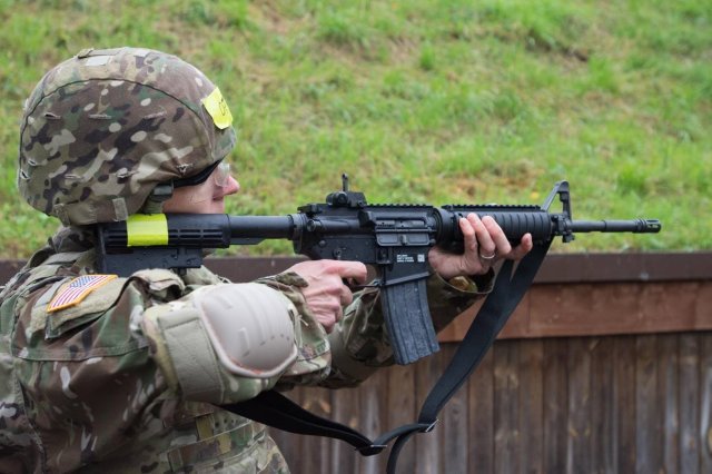 📰 #ICYMI: Competition puts <a href="/USArmy/">U.S. Army</a>'s⚕️medics in Europe to the test army.mil/article/193287/ 💪🏽#StrongEurope