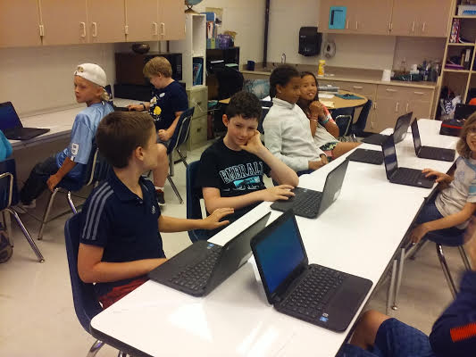 AShekelle's tweet photo. We learned about digital citizenship :) #Sharks2018 #EstesProud https://t.co/BHjARFAGH2
