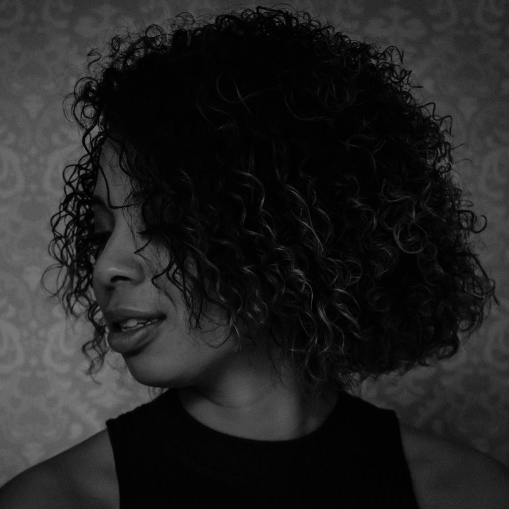 mixdgrlproblems's tweet photo. #AviContest winner is @MarissaRucks! Shes Black, White &amp; Native. MGP? Discussing social issues/politics from a mixed POV 🍃🍂 #NewProfilePic https://t.co/GIjeVk4qNP