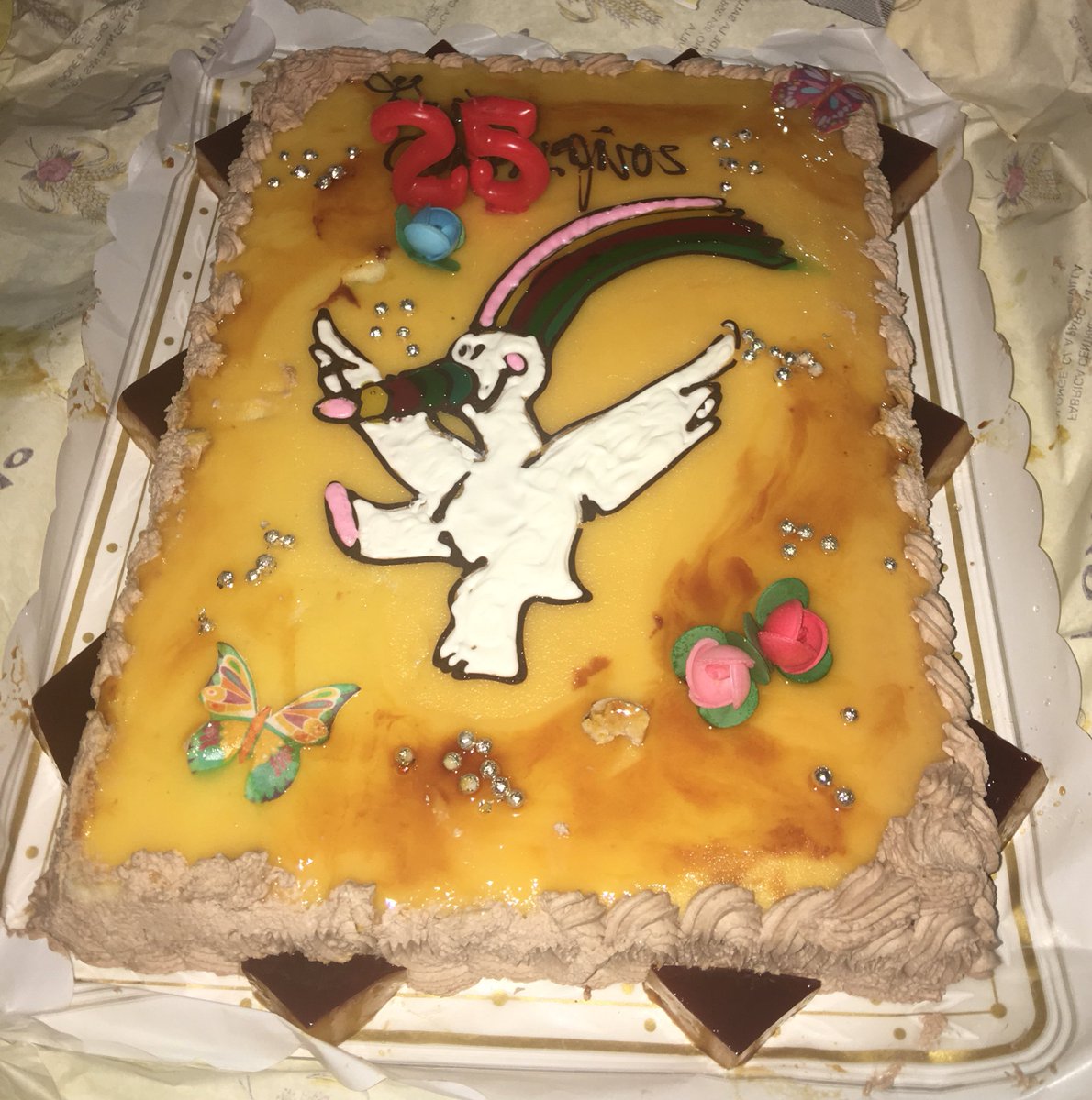 Miguelsuxx's tweet photo. Pues ahora si que tengo la misma edad que Curro 🤗🎂 @expo92 @25EXPO92 
#Feliz #AsiSi #Curro #Expo92 #MiCumpleaños #25 #Generacion92 https://t.co/A4r15G9pU8