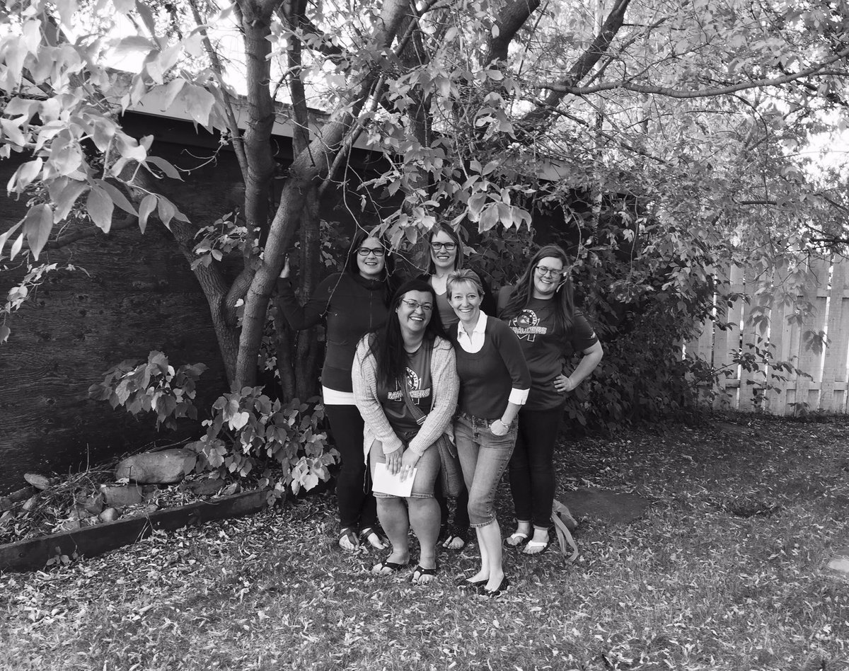 ms_mcculloch's tweet photo. McTavish crew! @EcoleMcTavish https://t.co/jflPNZO5mD