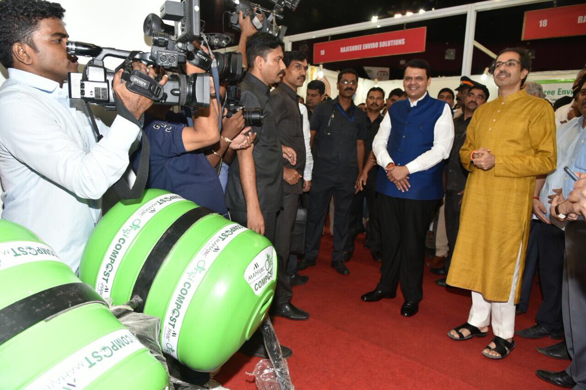 CM <a href="/Dev_Fadnavis/">Devendra Fadnavis</a> inaugurated state level exhibition on various Waste Management processing technologies in Mumbai this evening
@SwachhBharat