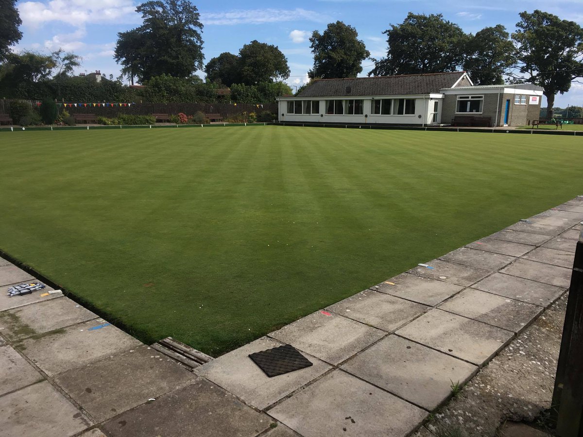 AbsoluteGrass25's tweet photo. @DinasPowisBC green today 😀@SymbioUK #compostteas https://t.co/xQQCWfDMUf