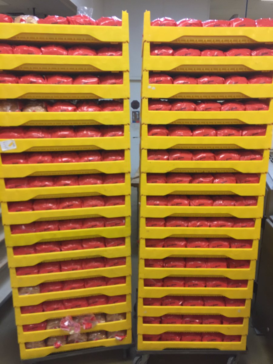 1000 loaves (15,000 slices) of bread being donated to those sheltered at <a href="/GRBCC/">George R. Brown Convention Center</a>! #HarveyRecovery
