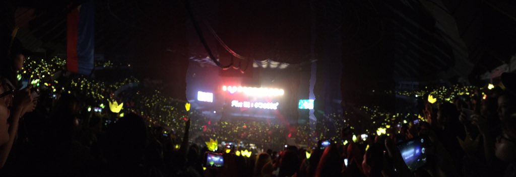 vipdosed's tweet photo. I WAS PART OF THE YELLOW OCEAN!!!
now the next goal is be part of the yellow ocean for OT5 #VIPtilwhenever #MOTTEINMANILA https://t.co/6BiKxfseri