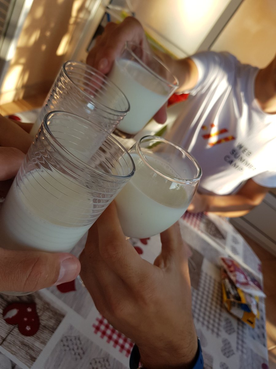 MarioIvancic's tweet photo. Cheers! #3.2% #websc @netgentweets https://t.co/crBS9GJnT9