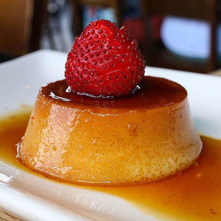 Brunch wouldn’t be brunch without dessert. 🍮✨ #TGIF #LaMarinaNYC 
📸: Myinnerfatkidisout 
#dessert #friyay #yummy #treatyourself #brunch #nom