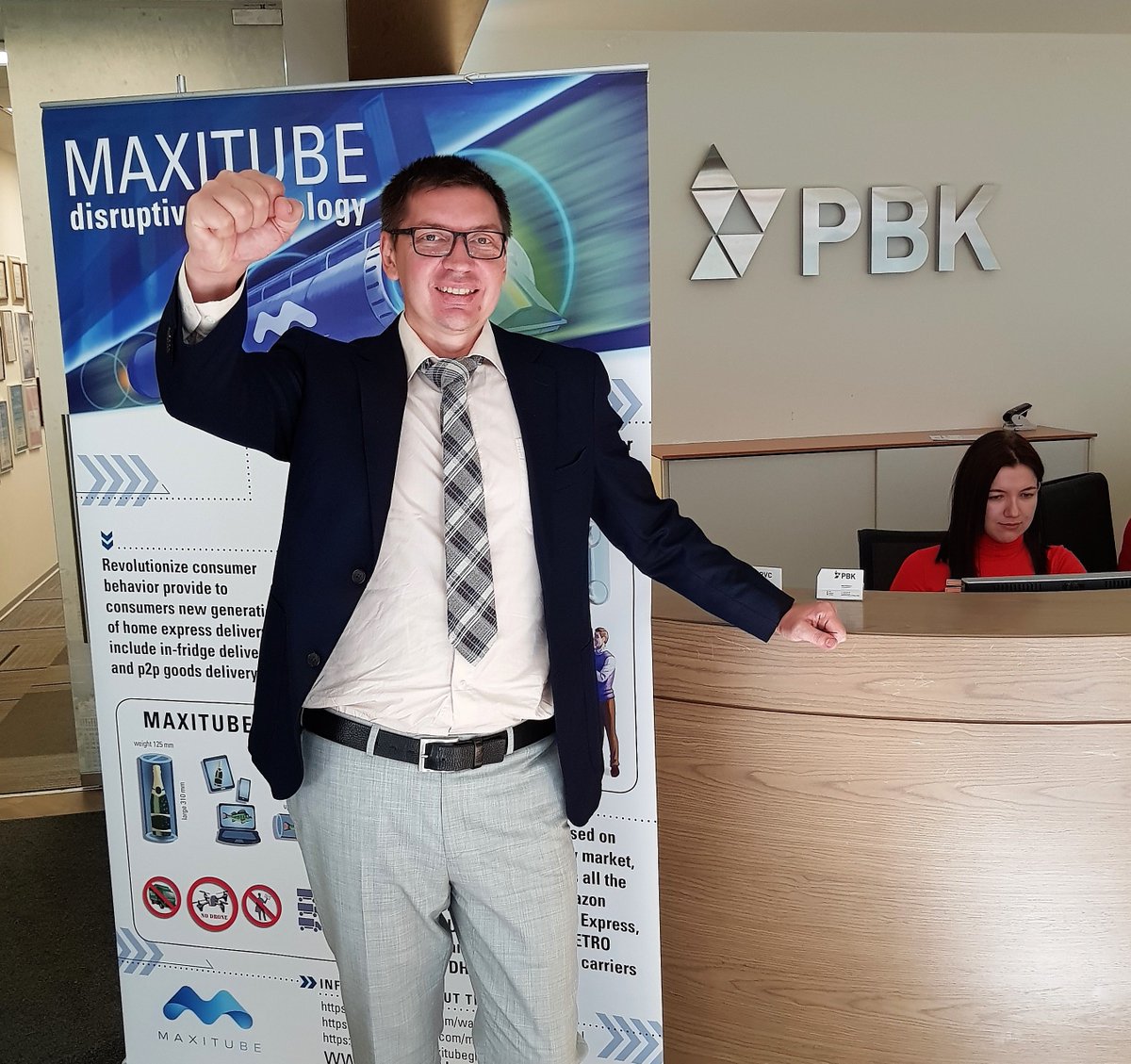 maxitubeglobal's tweet photo. MAXITUBE pitch for Goldbell Investments Singapore  @ RVC Russian Venture Company, big opportunity for investment! https://t.co/6H4aZO9DKP