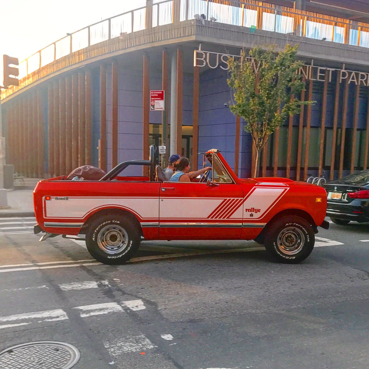 CarsofBrooklyn's tweet photo. International Scout in Williamsburg https://t.co/x89Xhix16O