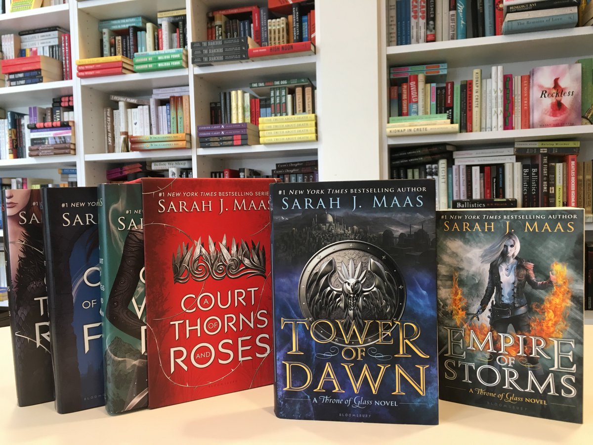 Also out today are the ACOTAR Box Set and the EMPIRE OF STORMS pb! bit.ly/2...