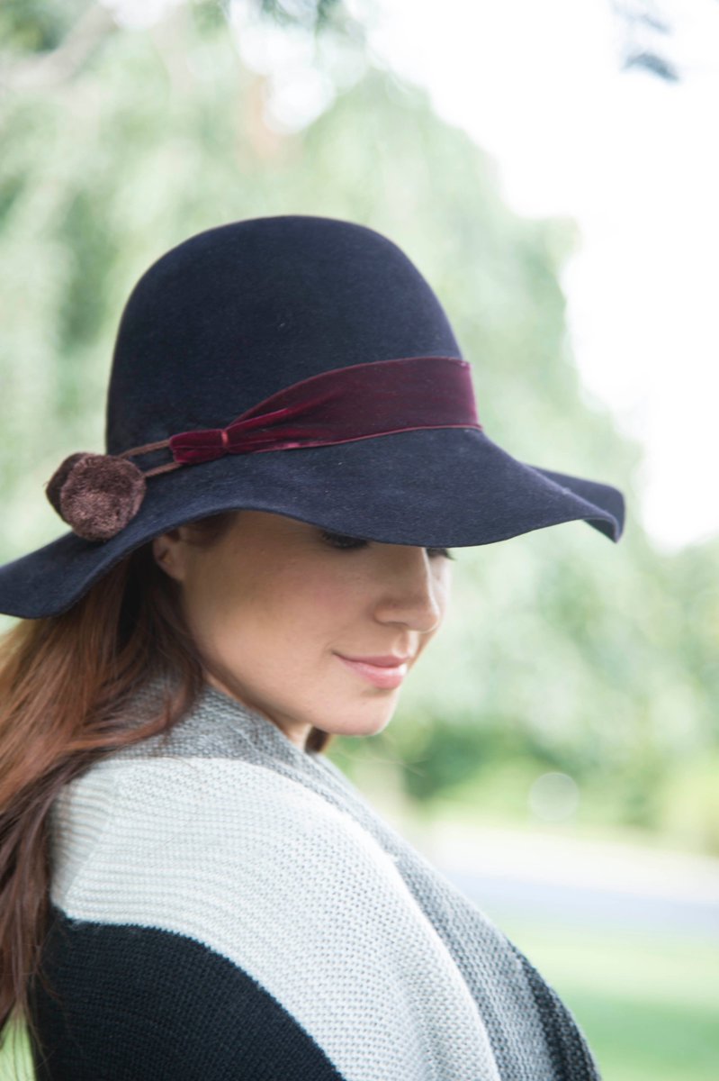 camhatsNYC's tweet photo. Check out our new fall collection up on the site! Fresh new styles! #fall #fall2017 #newfall #embellishement https://t.co/bed2kQZaWi https://t.co/Iwty7rktBV