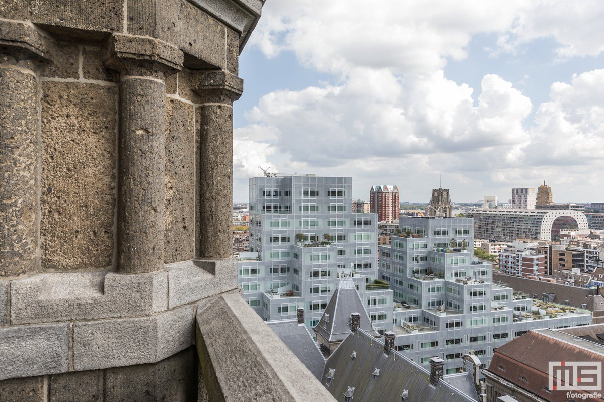 Het beste uitzicht (tot nu toe) dit jaar.... #stadhuis #rotterdam <a href="/HetTimmerhuis/">Timmerhuis</a> @indemarkthal @RdamBinnenstad Meer: ms-fotografie.nl