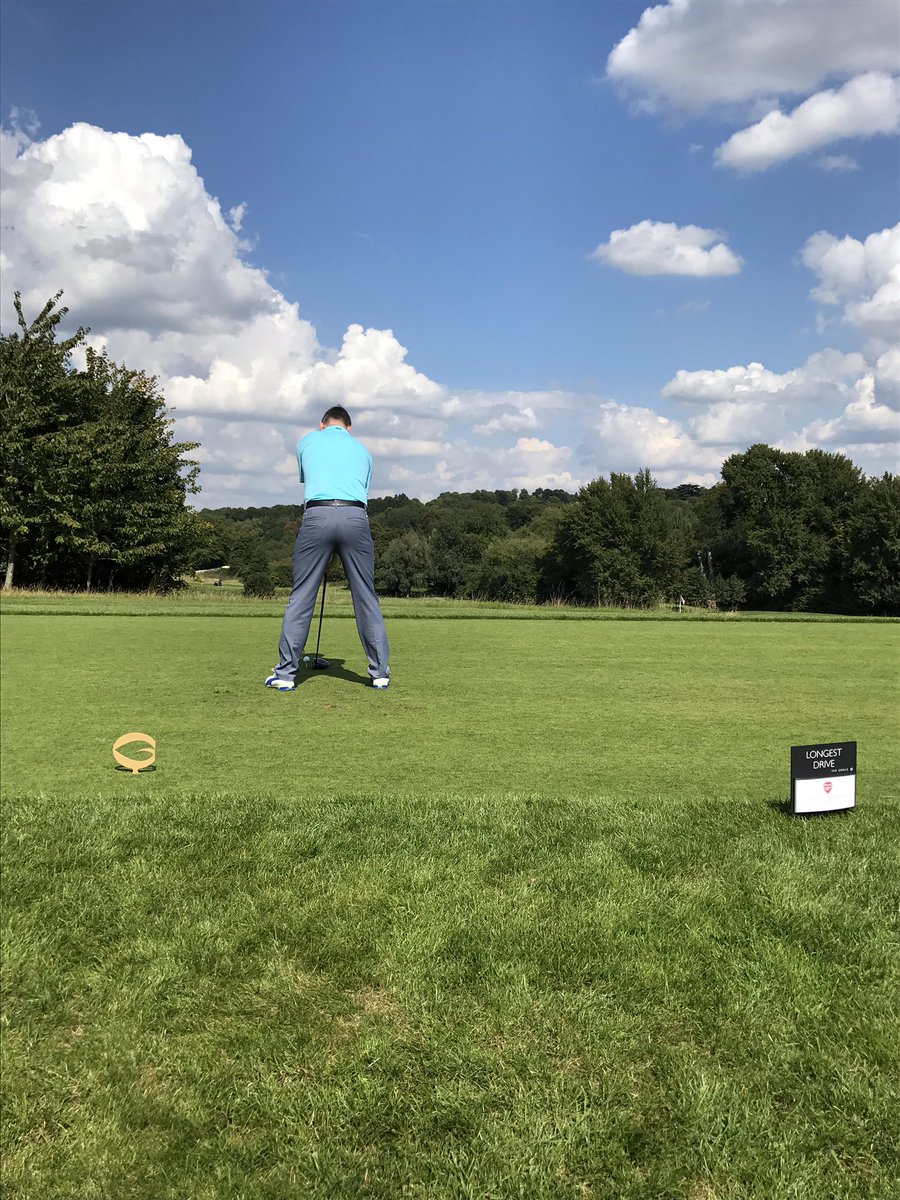 ParsonSnipes's tweet image. Thanks @Arsenal for having me at your golf day. My golf wasn't so good but the @TheGroveHotel course and people were fantastic ⛳️👌