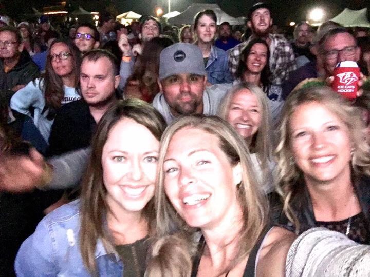 A heart felt thx 2 all who came out 2 Bushstock in support of Stix n Pix!! Our team of volunteers were amazing. #StixnPix ✌️out.