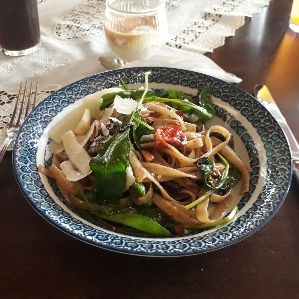Centrospcity's tweet photo. #Almoço no #CasadeFrancisca! #Fettuccine com #cogumelos! #cremedetapioca
#docedeleite #centrovelho #sampa #saopaulo #sanpaolo #sp #brasil https://t.co/l22Tlg37jg