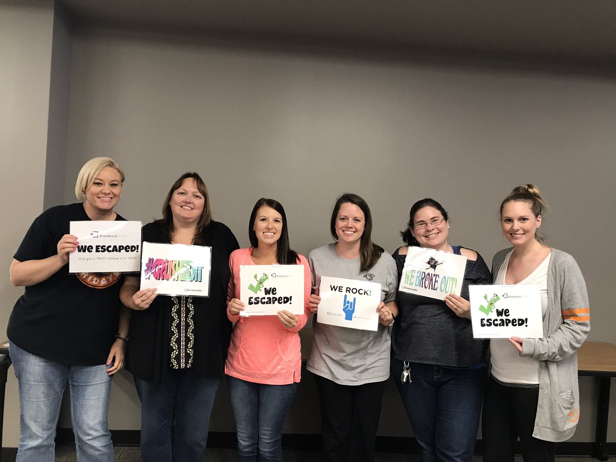 Renee_Loan's tweet photo. Our special education department kicked off Labor Day weekend with @breakoutEDU team building activity #lcsedtech @LenoirCitySch https://t.co/ElG1b2jao4