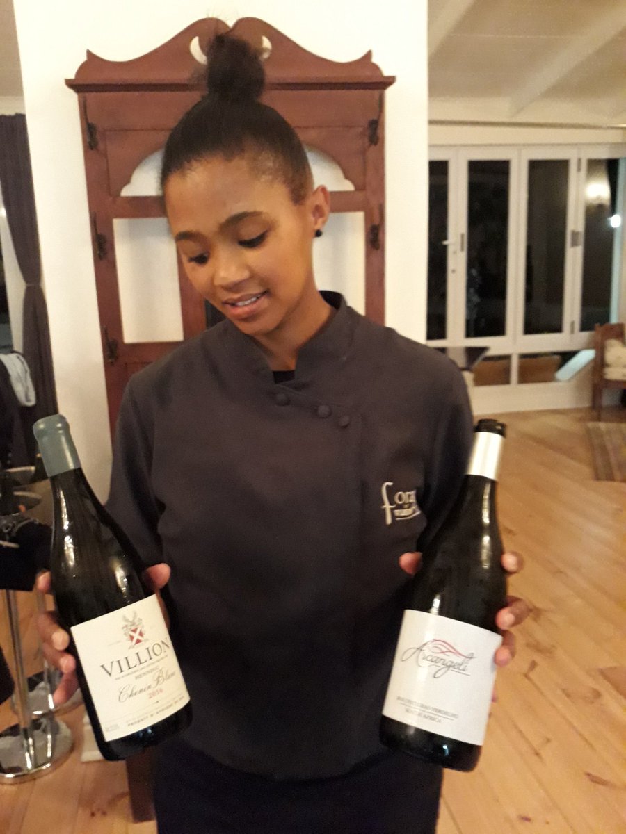 The Witty Wine Woman (@wittywinewoman) on Twitter photo Razor clam and Villion Chenin Blanc & Arcangeli Verdelho at <a href="/WildeForage/">Forage @ Wildekrans</a> for #BestOfBotRivier Razor clam and Villion Chenin Blanc & Arcangeli Verdelho at <a href="/WildeForage/">Forage @ Wildekrans</a> for #BestOfBotRivier