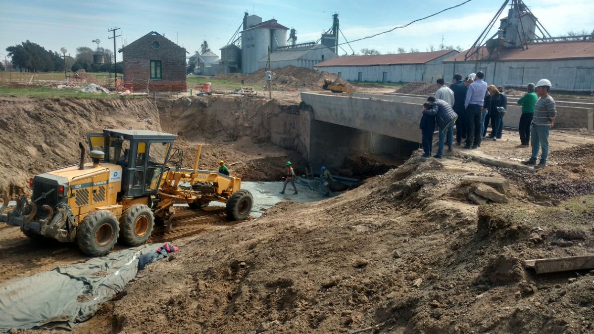 JefGabineteCba's tweet photo. #Hernando La obra del #Subnivel lleva un 40% de ejecución.Unirá las av. San Martín y Juan Domingo Perón,entre el centro y el barrio Belgrano https://t.co/I4fTkJaAa4