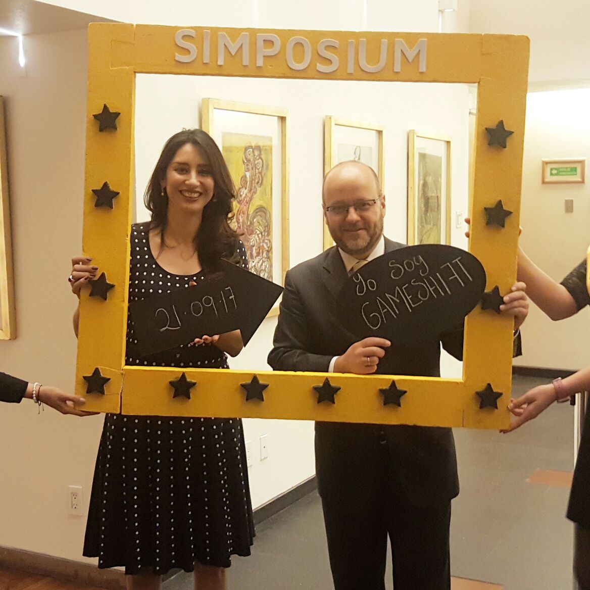 IMEF_CDMX's tweet photo. @AdrianaBerrocal y @ArturoCarvajalT  te invitan al Simposium 2017 y no te lo puedes perder. Más información aquí: https://t.co/EIO0VTk4OW https://t.co/KHKYQeRr4n
