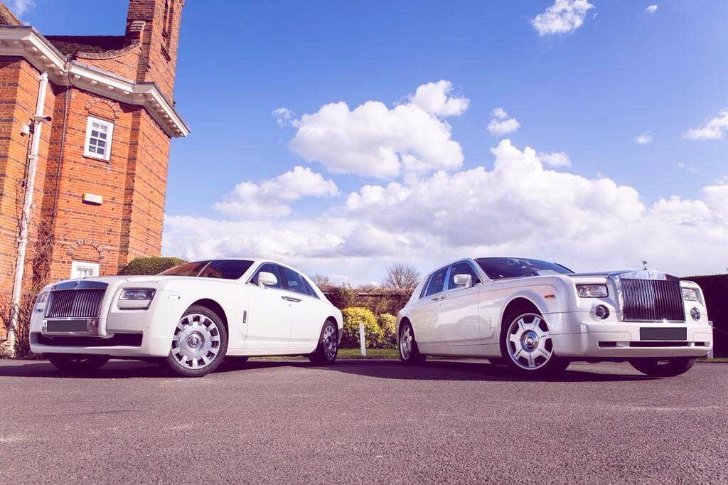 atbeauford's tweet photo. Stylish wedding cars for your special day💍🌷💒💕#weddingideas #londonwedding #london #wedding #weddingcar ##rollsroyce #londonhour https://t.co/MGwK3RPKRj