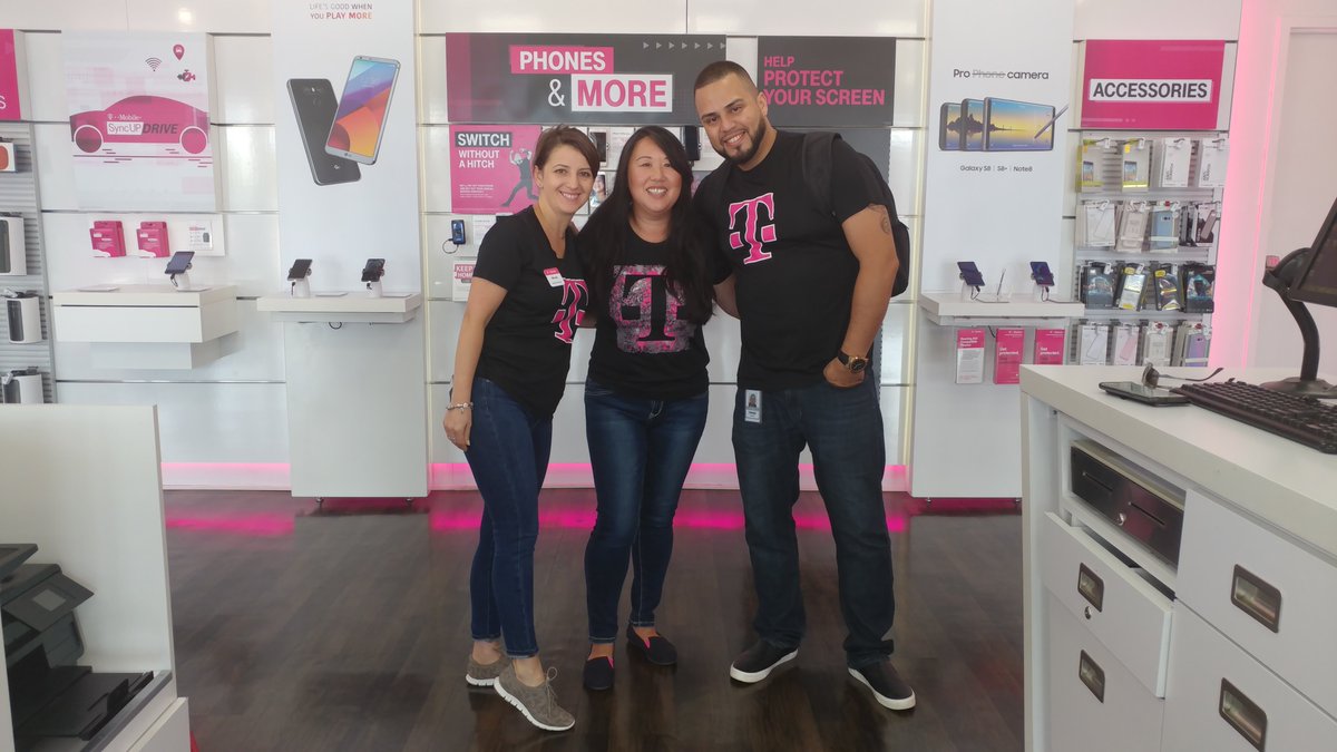 TPROperations's tweet photo. had a great time store visit. https://t.co/bMhCyVGCvT