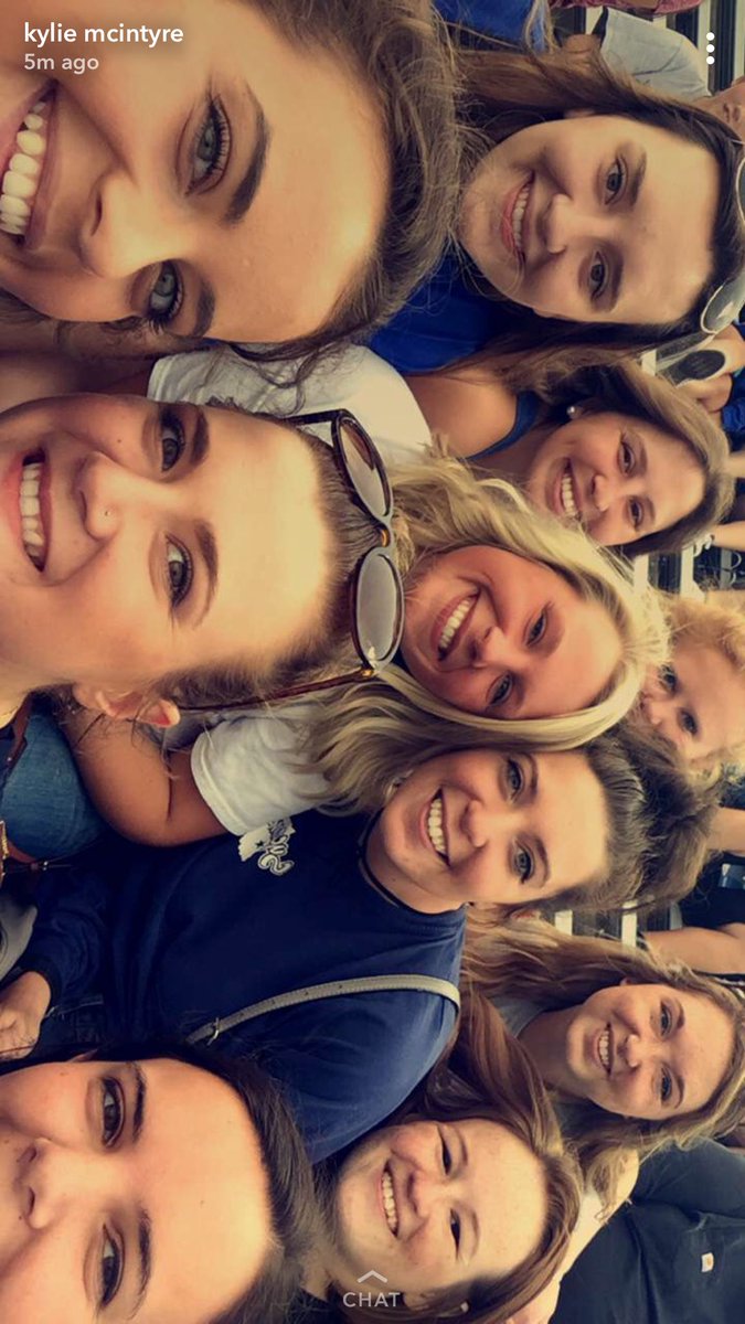 MichaelaAtState's tweet image. Everyone in this picture wants you to sign up for recruitment