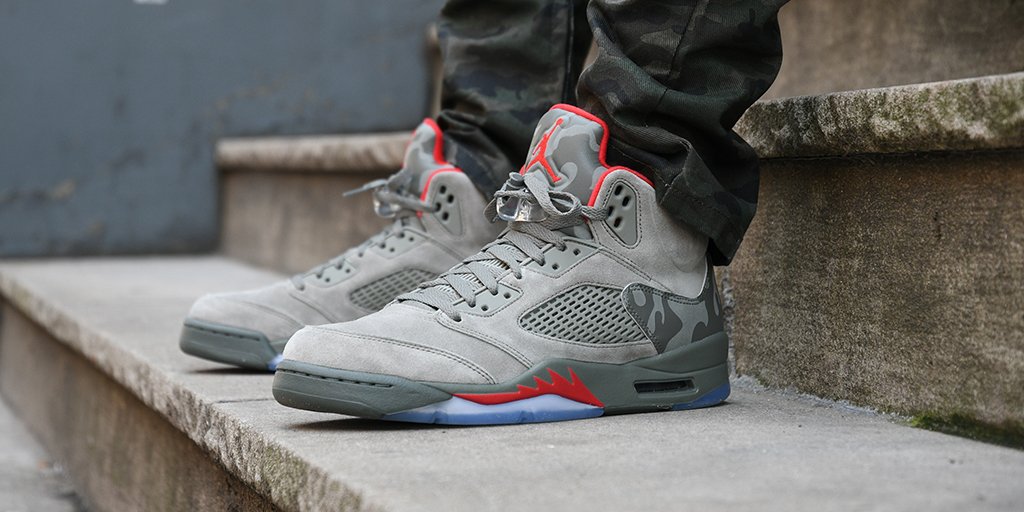 jordan 5 take flight on feet