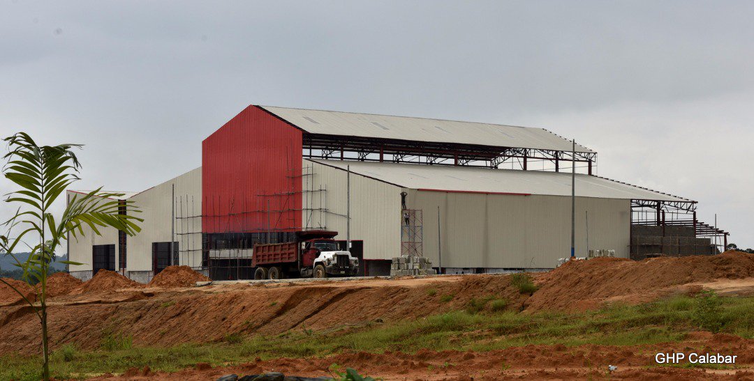 offiong187's tweet photo. work pregressing steadily at the Calabar Ultra modern vitaminised rice nursery factory @ben_ayade @Eric_I_Williams @Eric80anderson https://t.co/qPSMC8OZdJ