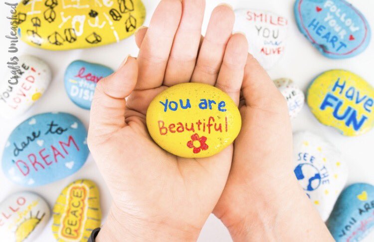 kidinthe_corner's tweet photo. Happy September! 🍁 Spread the love with our monthly kindness project; kindness rocks! Decorate with some inspiration &amp; place around town! https://t.co/ASGx15YvRk