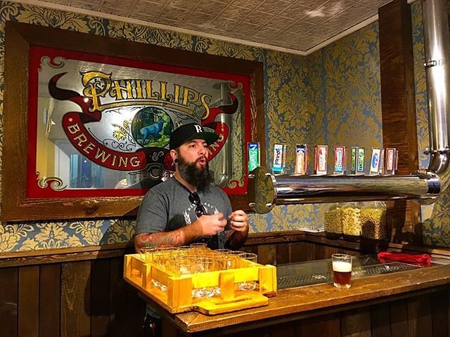 Touring #Victoria's #breweries w/ #westcoastbrewerytours "This is a must do when on "The Island". instagram.com/p/BYetbTPAdsx #exploreyyj #yyj