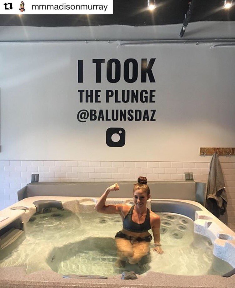 balunsdaz's tweet photo. On a #FlexFriday...Showing that plunge who's boss @Mmmadisonmurray!
#getBALUNSD #healthHUB #icebath https://t.co/MYWeqLC4hc