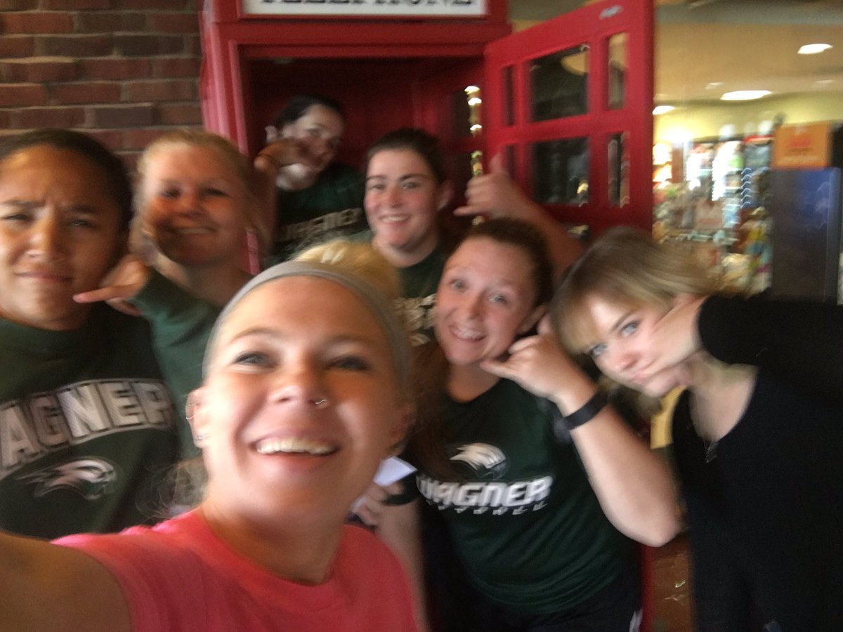 theeninja_11's tweet photo. #wagsoftball #seahawkchallenge @WagnerSoftball https://t.co/sY391vYzNF