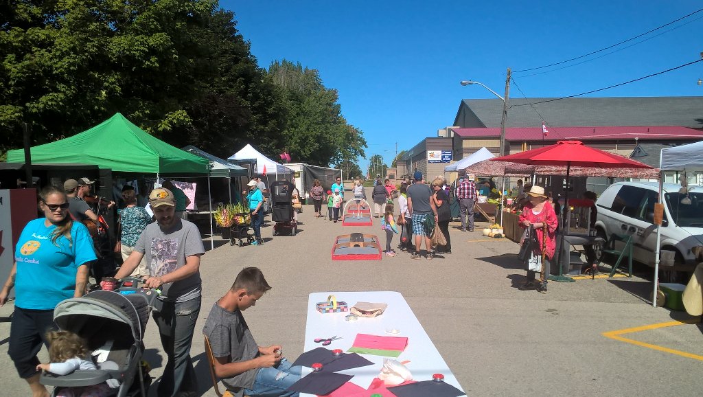 Massively fun family day at Wellington north market
