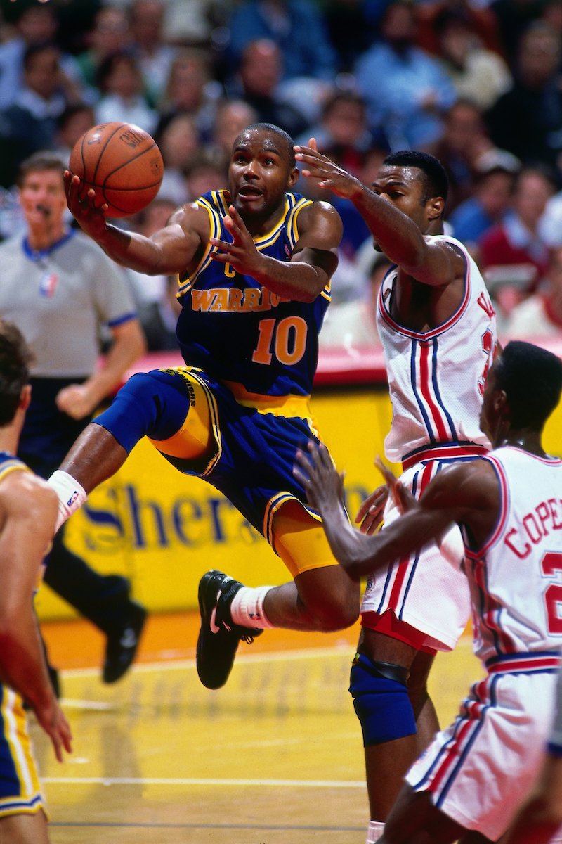 Happy Birthday Tim Hardaway. He turns 51 years old today. 