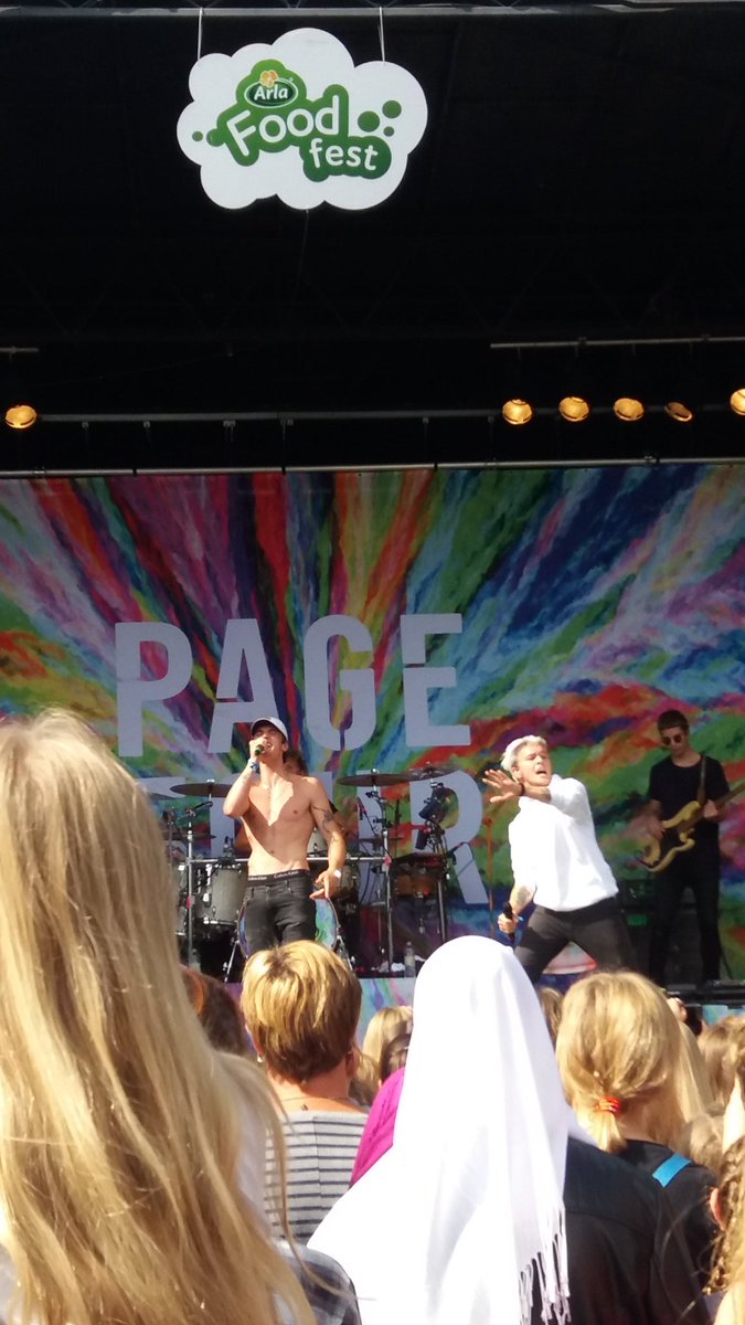 Tina_AM_'s tweet image. @PagefourDenmark Taaaak for fed koncert til Arla Foodfest, totalt værd at rejse helt fra Nordjylland for 🔥🙌