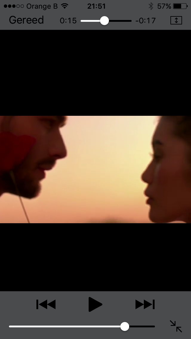xtoffel's tweet photo. Wat doet @KobeIlsen in de clip van kenzo? 🤔 Mooie clip wel @kenzo https://t.co/eOKF4BgOKJ https://t.co/SNsBIQZyit