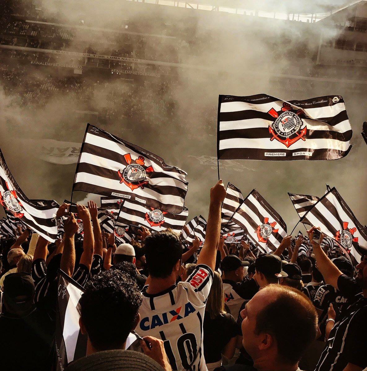 lala_simola_'s tweet photo. Eu te amo Corinthians.. Eis um fato, do qual eu devo me orgulhar. Afinal...Corinthians, é Corinthians!🖤😍 #107Anos #MeuOrgulho https://t.co/xVl6x0SmWy