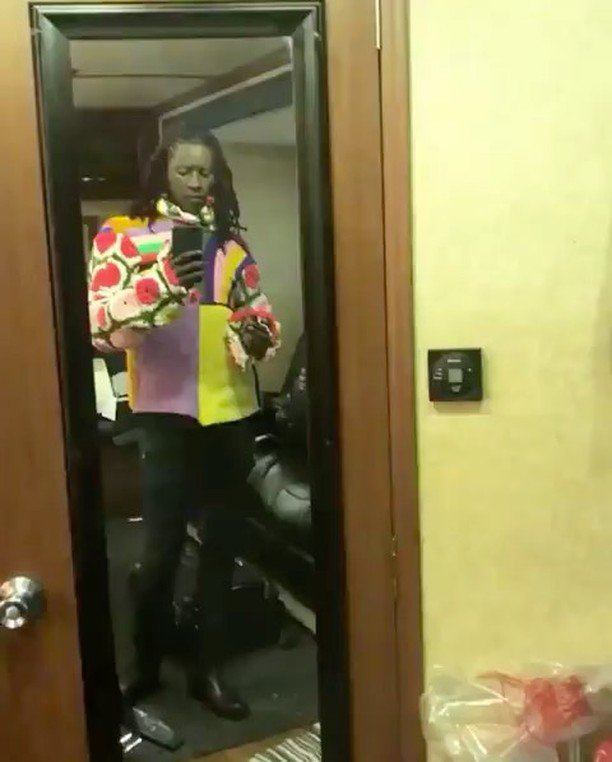 JuicyAlert's tweet photo. Y'all feeling #youngthug fit? https://t.co/ajOiLqeNMu https://t.co/gJeZmmBkqe