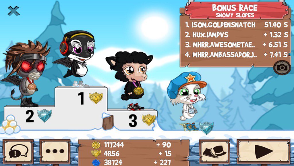 SolSistah_'s tweet photo. Big heads!! Having a blast @ #funrun2 #IamDVS #Awesometae2017 #Ambassadorjocy https://t.co/Z0jBm5Ixcs