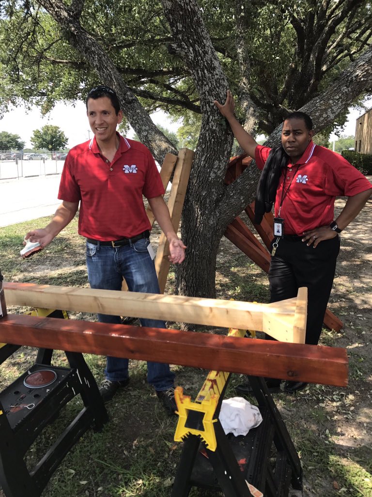 Lo DeWalt (@ms_dewalt) on Twitter photo All hands on deck for literacy! Can't wait to get little free libraries up around Manor! #ManorISD #destinationmanor <a href="/LittleFreeLibra/">LittleFreeLibrary</a> All hands on deck for literacy! Can't wait to get little free libraries up around Manor! #ManorISD #destinationmanor <a href="/LittleFreeLibra/">LittleFreeLibrary</a>