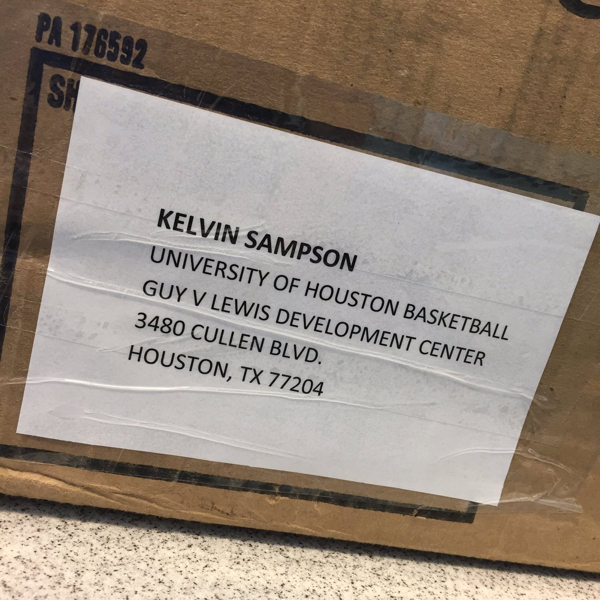 Drake Ticket Office (@draketickets) on Twitter photo Sending with love to our friends in Houston.
Sincerely,
Drake Ticket Office
<a href="/CoachSampsonUH/">Coach Kelvin Sampson</a> <a href="/UHCougars/">Houston Athletics</a>
#HoustonStrong Sending with love to our friends in Houston.
Sincerely,
Drake Ticket Office
<a href="/CoachSampsonUH/">Coach Kelvin Sampson</a> <a href="/UHCougars/">Houston Athletics</a>
#HoustonStrong