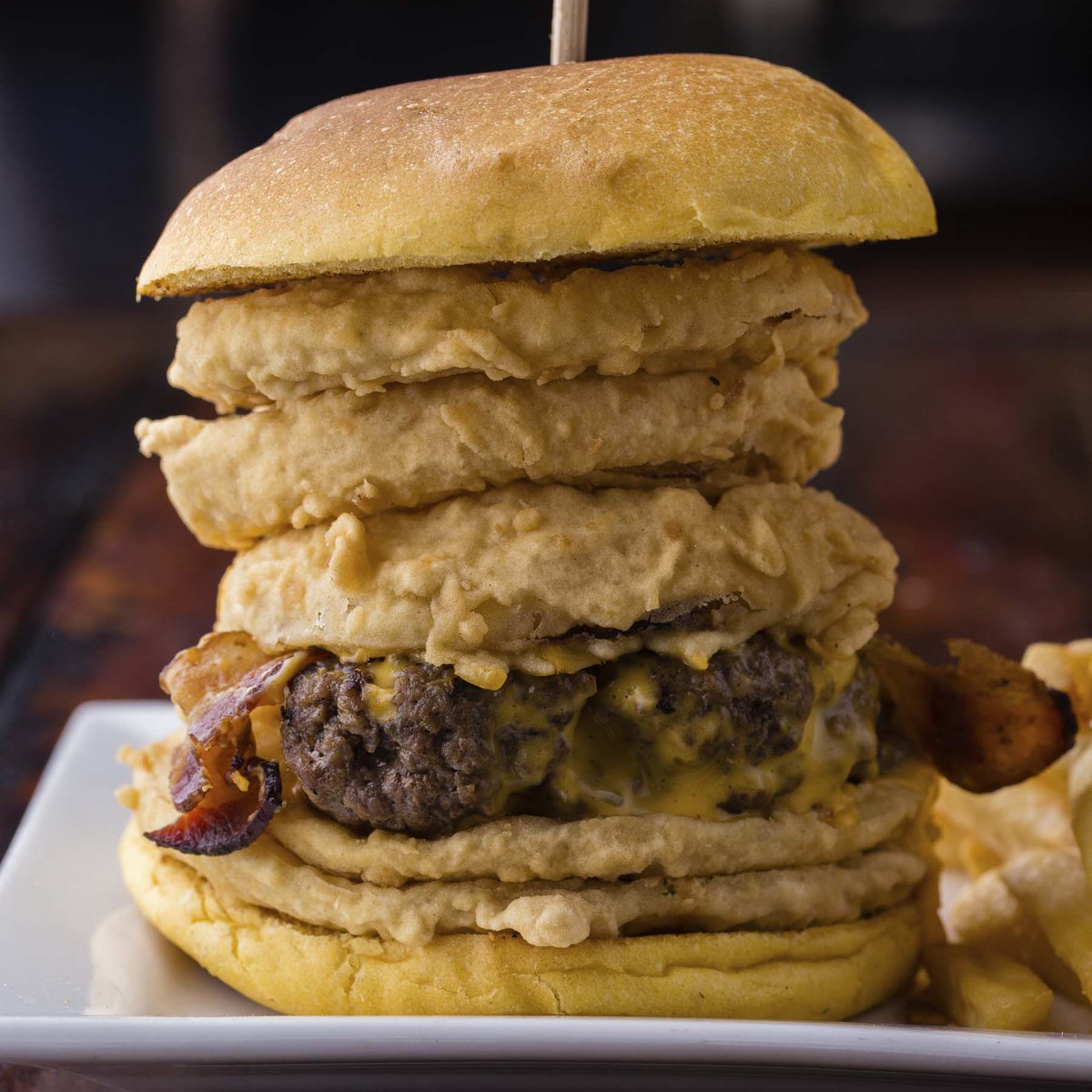Exquisitas, jugosas y como hechas en casa.
#ChuchiBurgers
Visitá la casa más linda del centro en 25 de mayo 884 entre Tacuari y EE.UU.