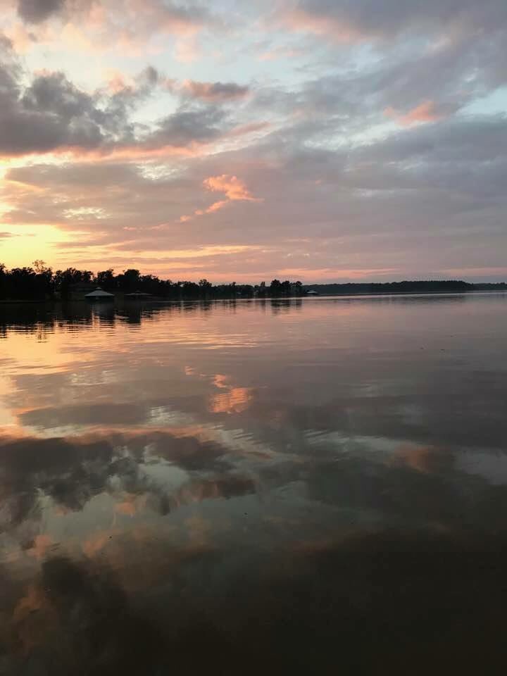 We hope y'all have a safe and happy #LaborDay #weekend! Plan your trip at toledobendlakecountry.com #ILoveToledoBend #OnlyLouisiana #Louisiana