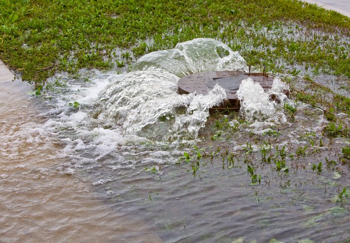 SullivanEnergy's tweet photo. How advances in #GreenInfrastructure are improving stormwater runoff management https://t.co/DZdQGjr55J #SustainableEnergy #EPA https://t.co/EEb9bkMebS