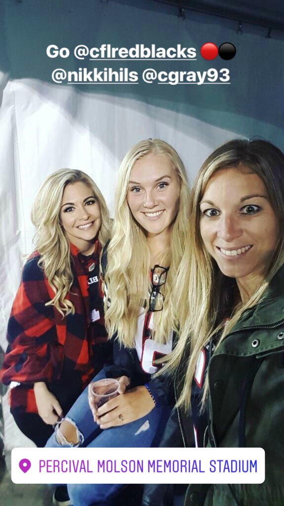 melissalambtv's tweet photo. Was a chilly one but a good one cheering on the @REDBLACKS in Montreal #RNation 🔴⚫️🏈 https://t.co/J8Xd1D6loe