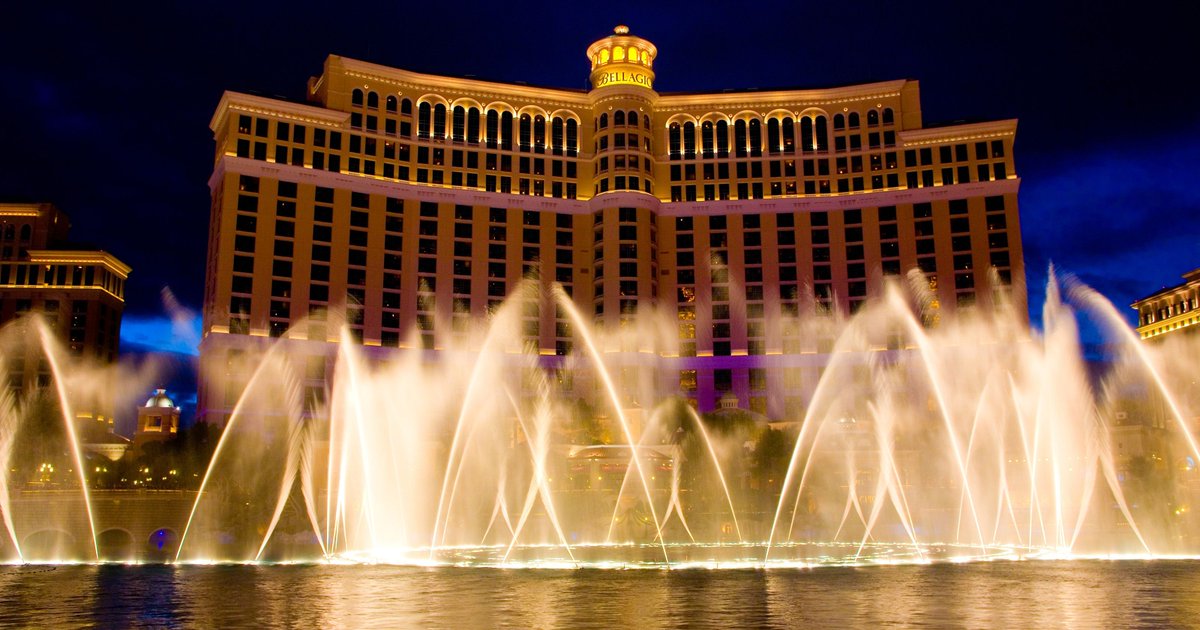 newopeningslv's tweet photo. The legendary @WolfgangPuck is to open reimagined Spago @Bellagio in Spring 2018. https://t.co/ejNW124gaq